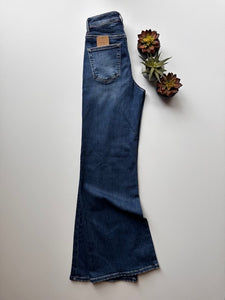 The Rhonin Front Yoke Risen Jeans